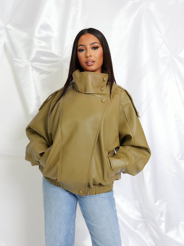Veste Éden