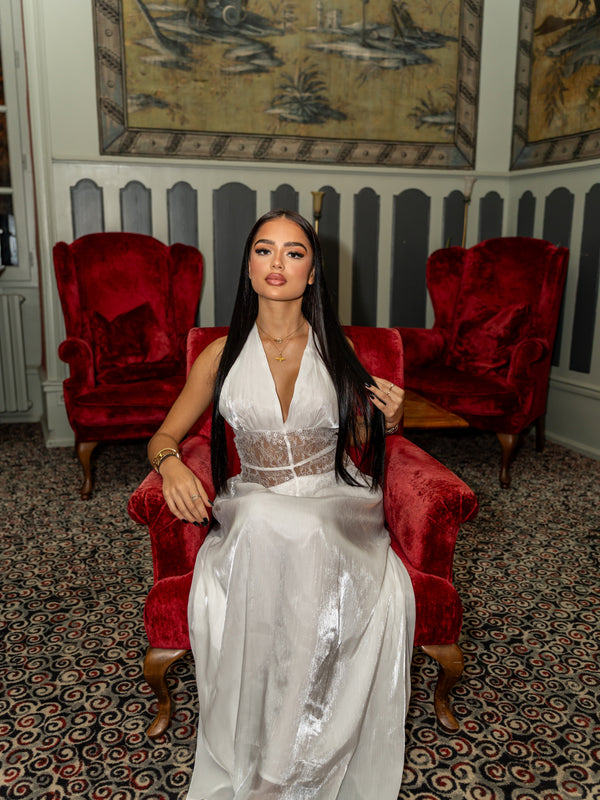 Robe minuit satin .