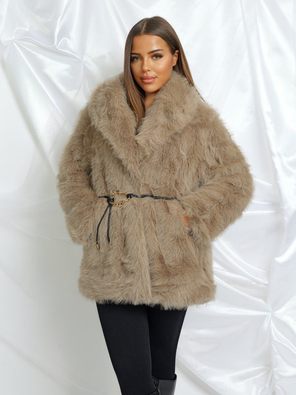 Manteau Fourrure Ceinturé
