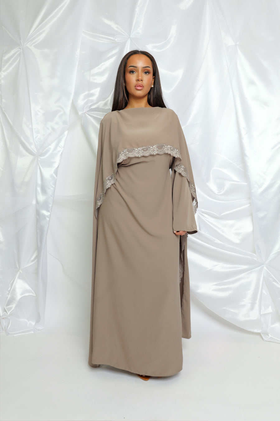 Abaya style Cape Princess Dentelle